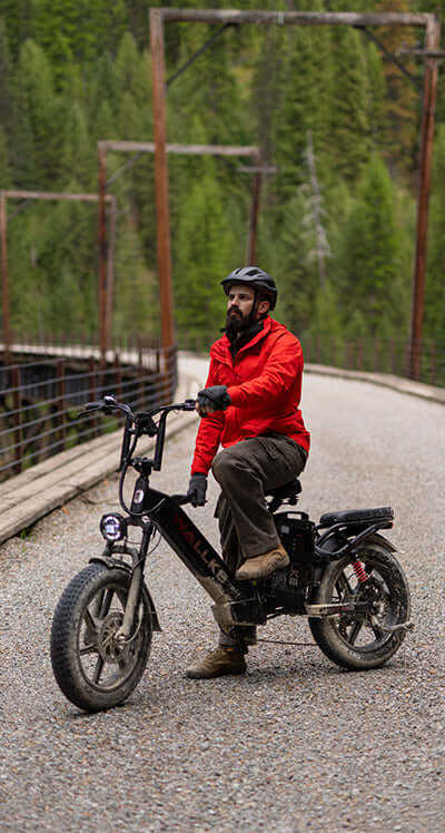 Experience outdoor riding on electric bicycles, enjoying the thrill of cycling on scenic roads and trails.
